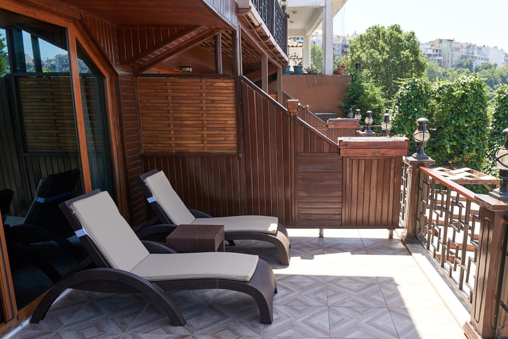 Phellos Suites Boutique Hotel Шиле Экстерьер фото