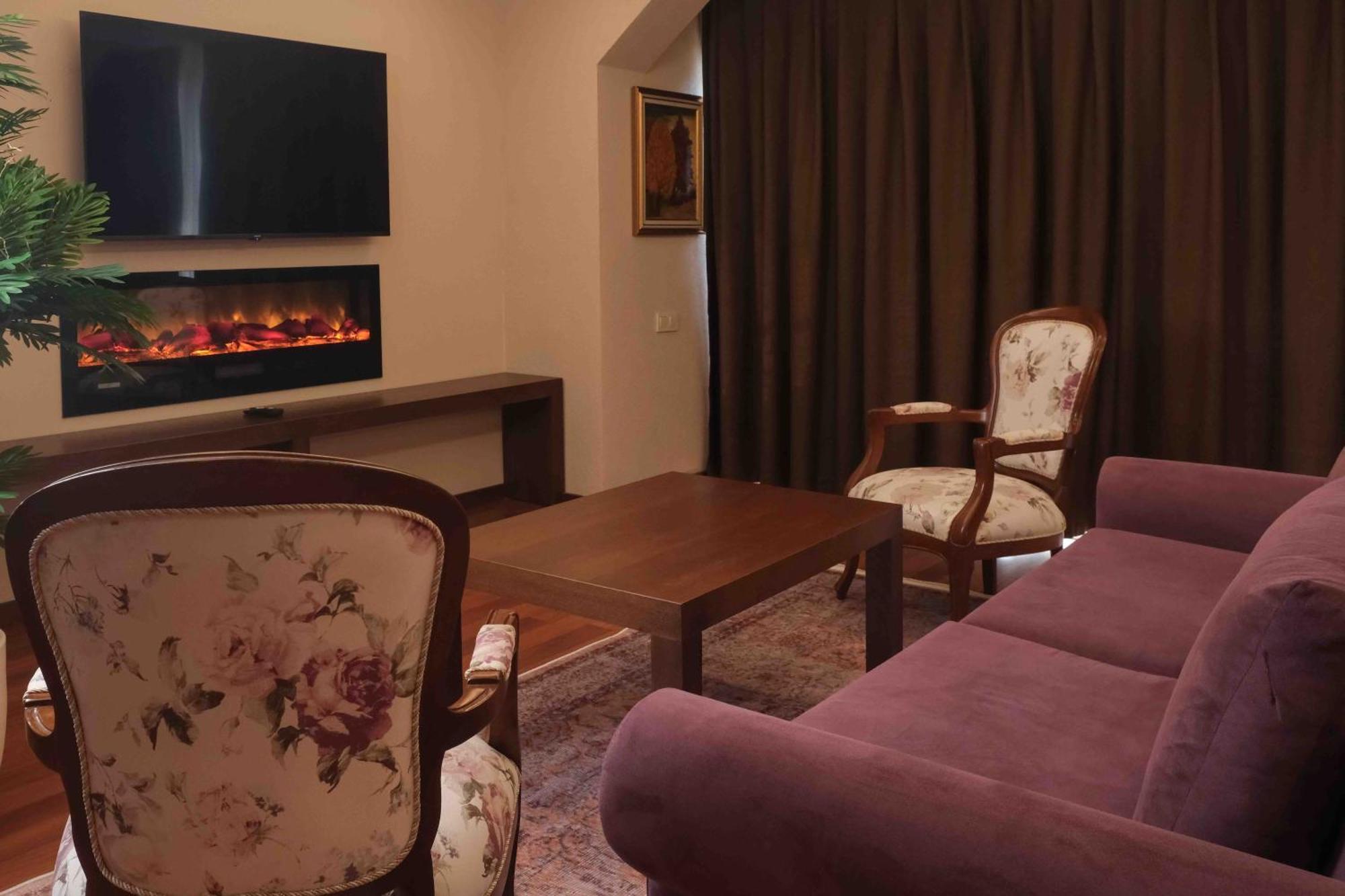 Phellos Suites Boutique Hotel Шиле Экстерьер фото
