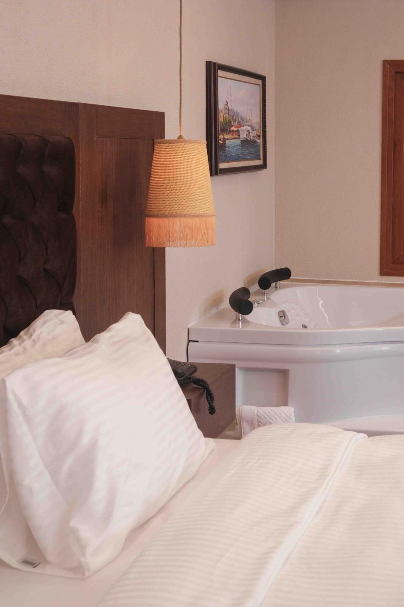 Phellos Suites Boutique Hotel Шиле Экстерьер фото